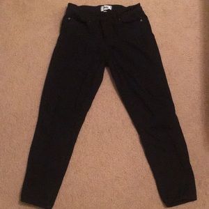 Paige Verdugo Crop Jeans